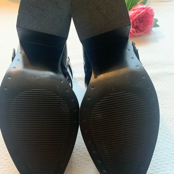 BETTS Black Ankle Boots 2 Buckles Zip-up 6.5 cm Heel Sz 8 Faux Patent & Laces - Picture 5 of 12